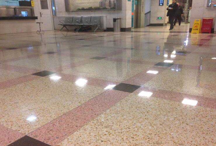 ����ƽˮ��ħʯ��ƺ